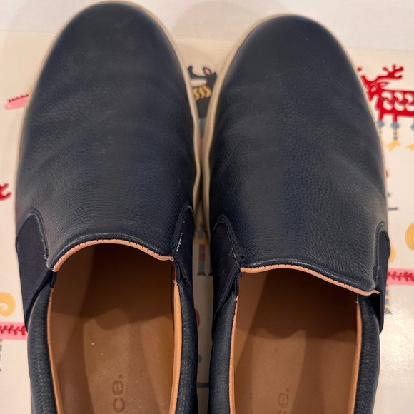 Men's Vince Slipon Loafers, Size 12 - Picture 1 of 3